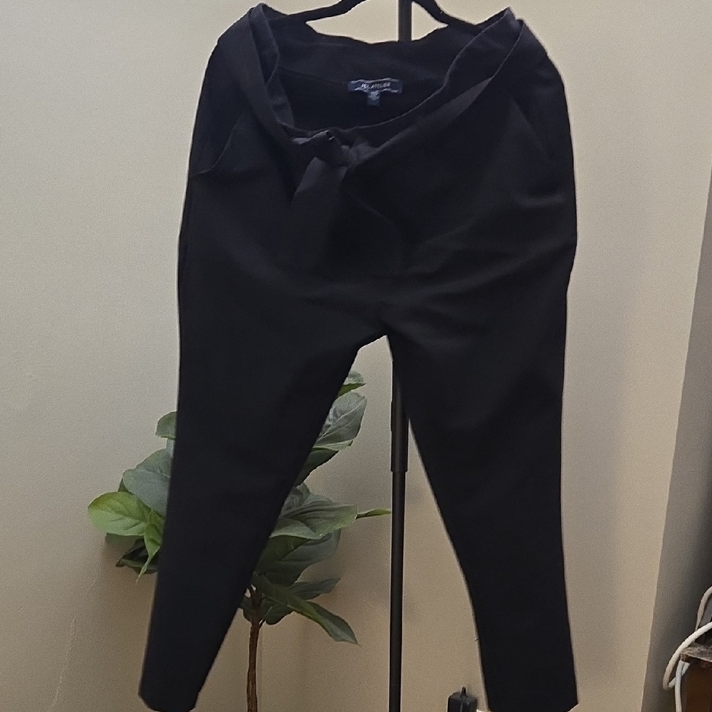 Chic Black Women's Pants With Belt XL